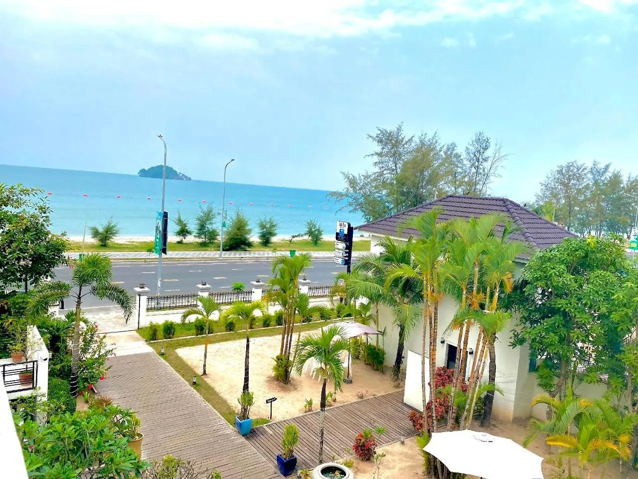 Mary Beach Hotel & Resort Sihanoukville