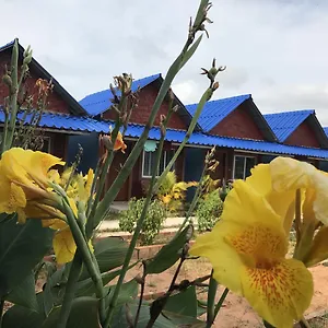 Blue Sky Bungalows Сиануквиль