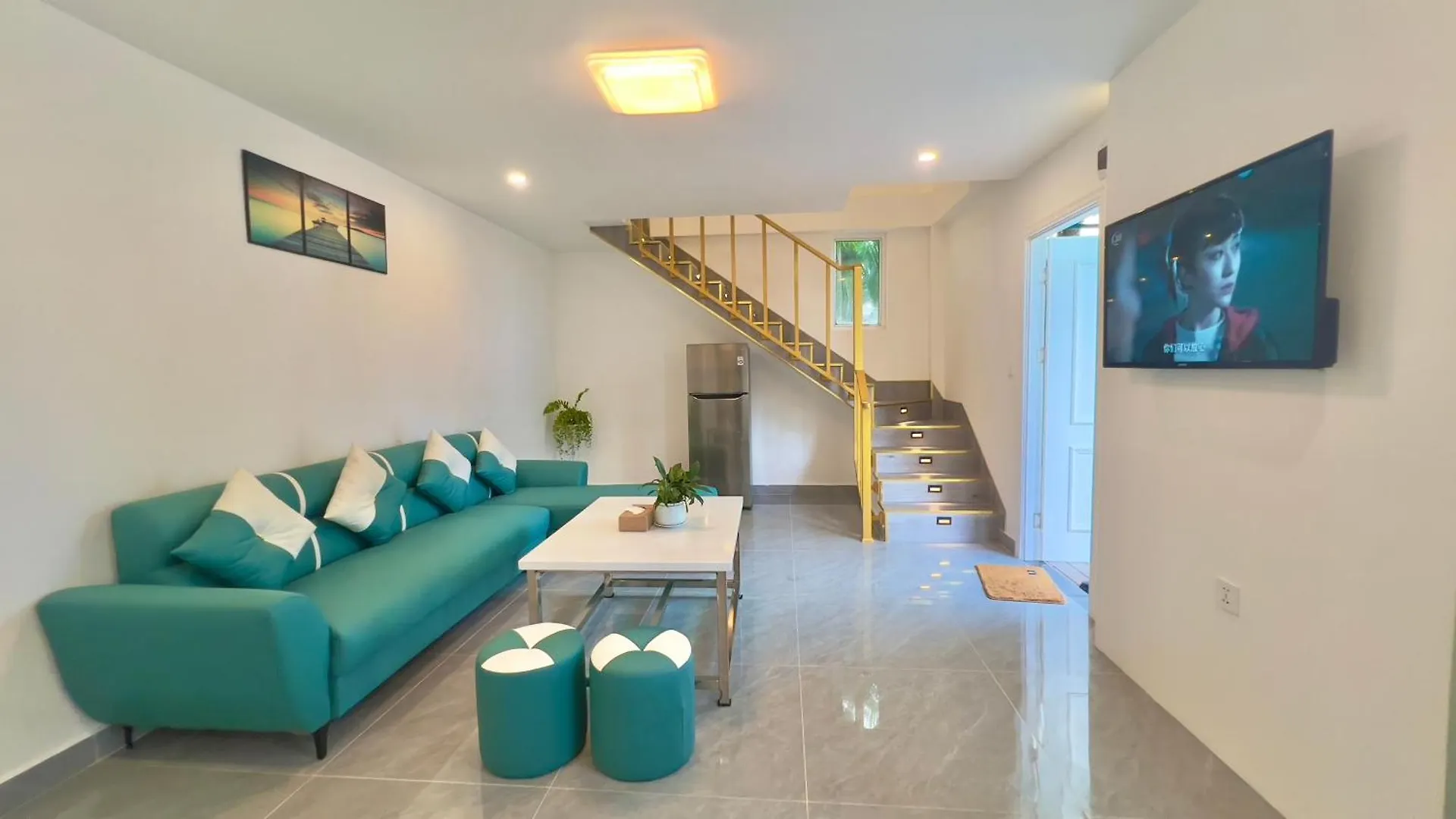 Mary Beach Hotel & Resort Sihanoukville 4*,